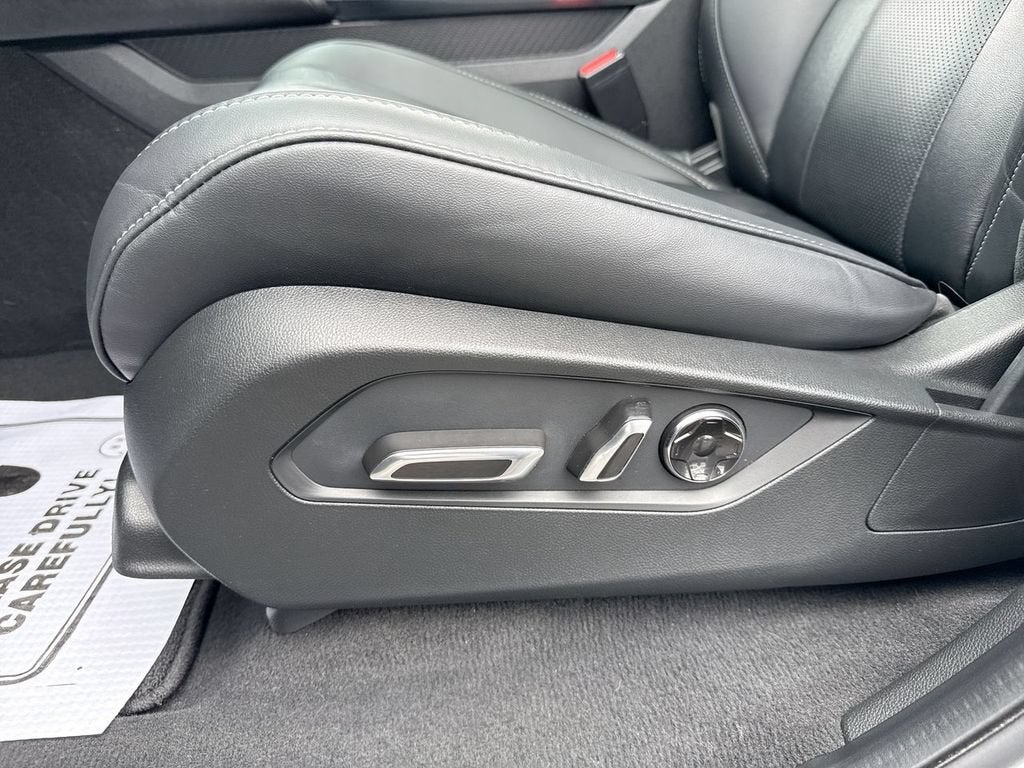 2023 Acura MDX w/Technology Package