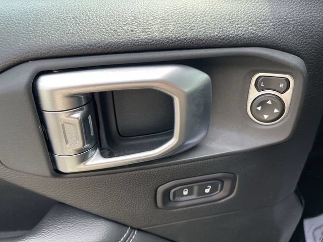2020 Jeep Gladiator Overland 4x4