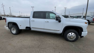 2026 Chevrolet Silverado 3500 HD High Country DRW