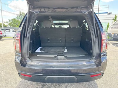 2023 Chevrolet Suburban RST