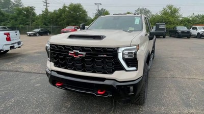 2026 Chevrolet Silverado 2500 HD ZR2
