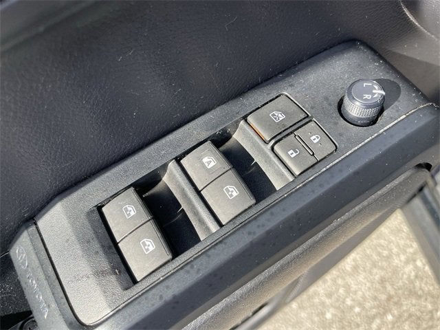 2022 Toyota Tacoma 4WD SR