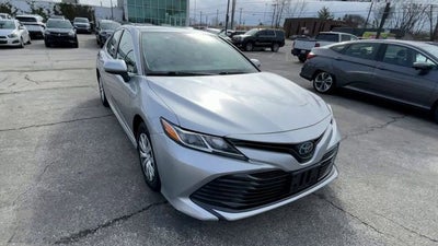 2019 Toyota Camry Hybrid LE