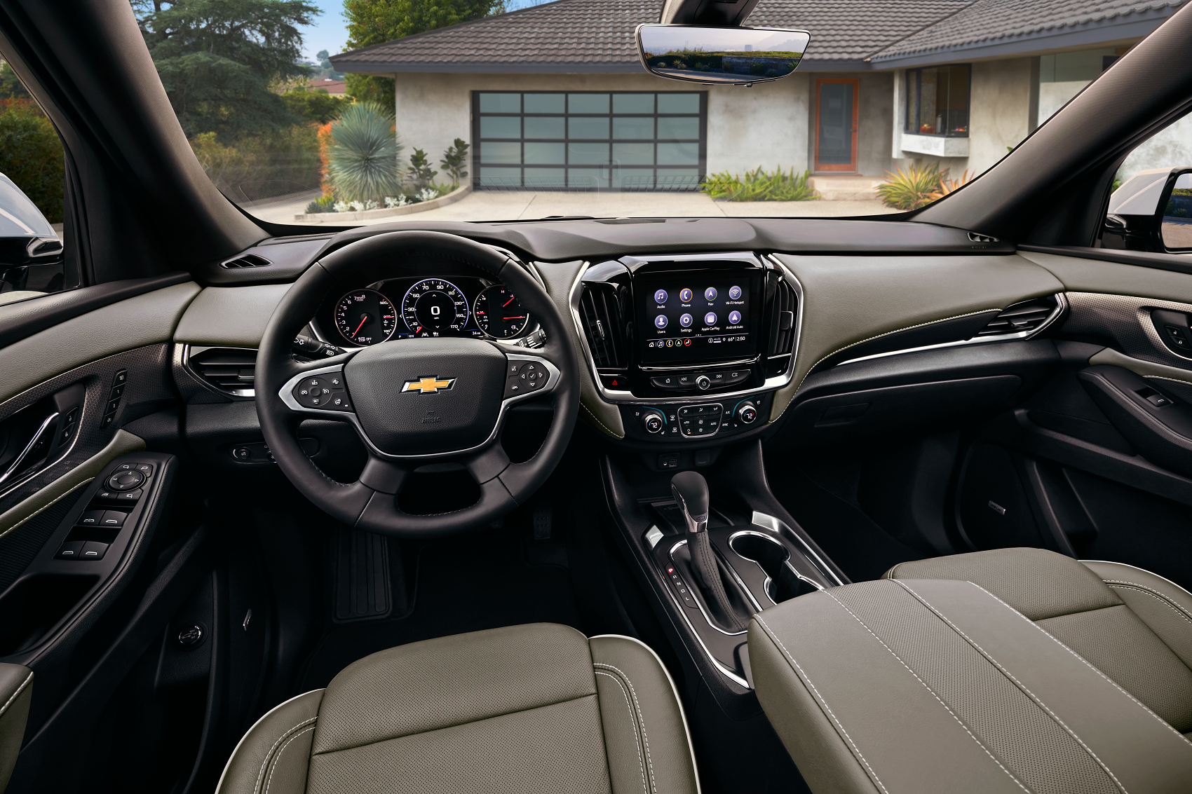 Chevy Traverse Interior Review